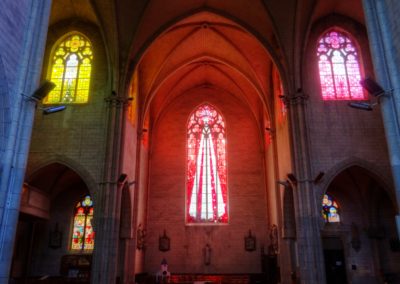 Romilly-sur-Seine - Eglise St-Martin - Création de vitraux par Joël Mône réalisé par l'atelier Vitrail Saint-Georges - Transept Sud
